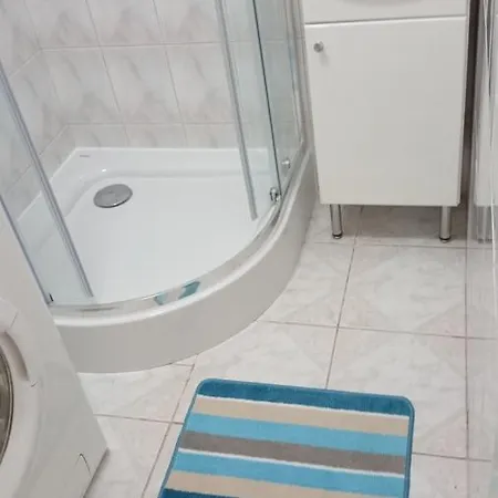 Апартаменти Victoria *